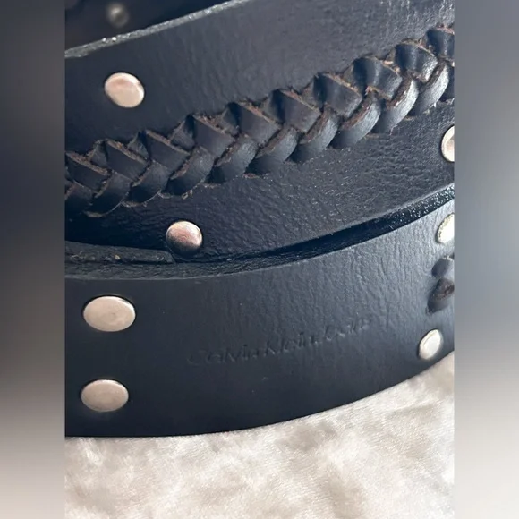 Calvin Klein Jeans Black and Silver Leather Belt - Picture 2 of 9